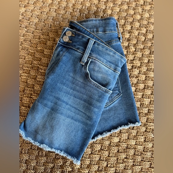 Just Black Denim Women's Shorts size 29 - Picture 8 of 13